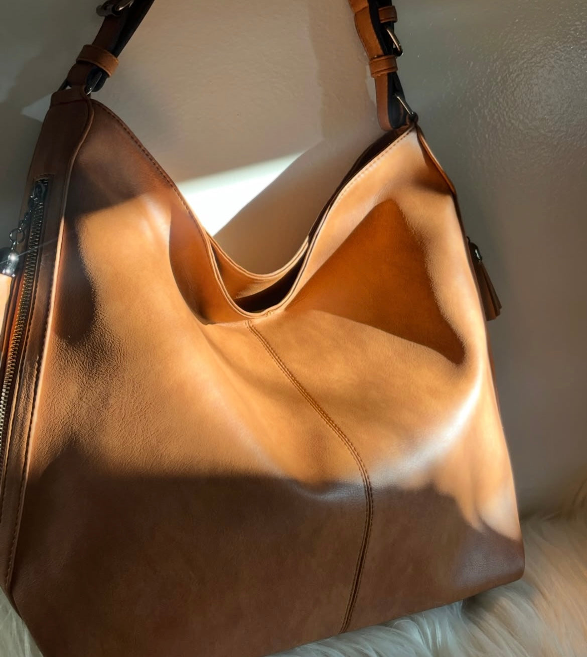 Aura bag